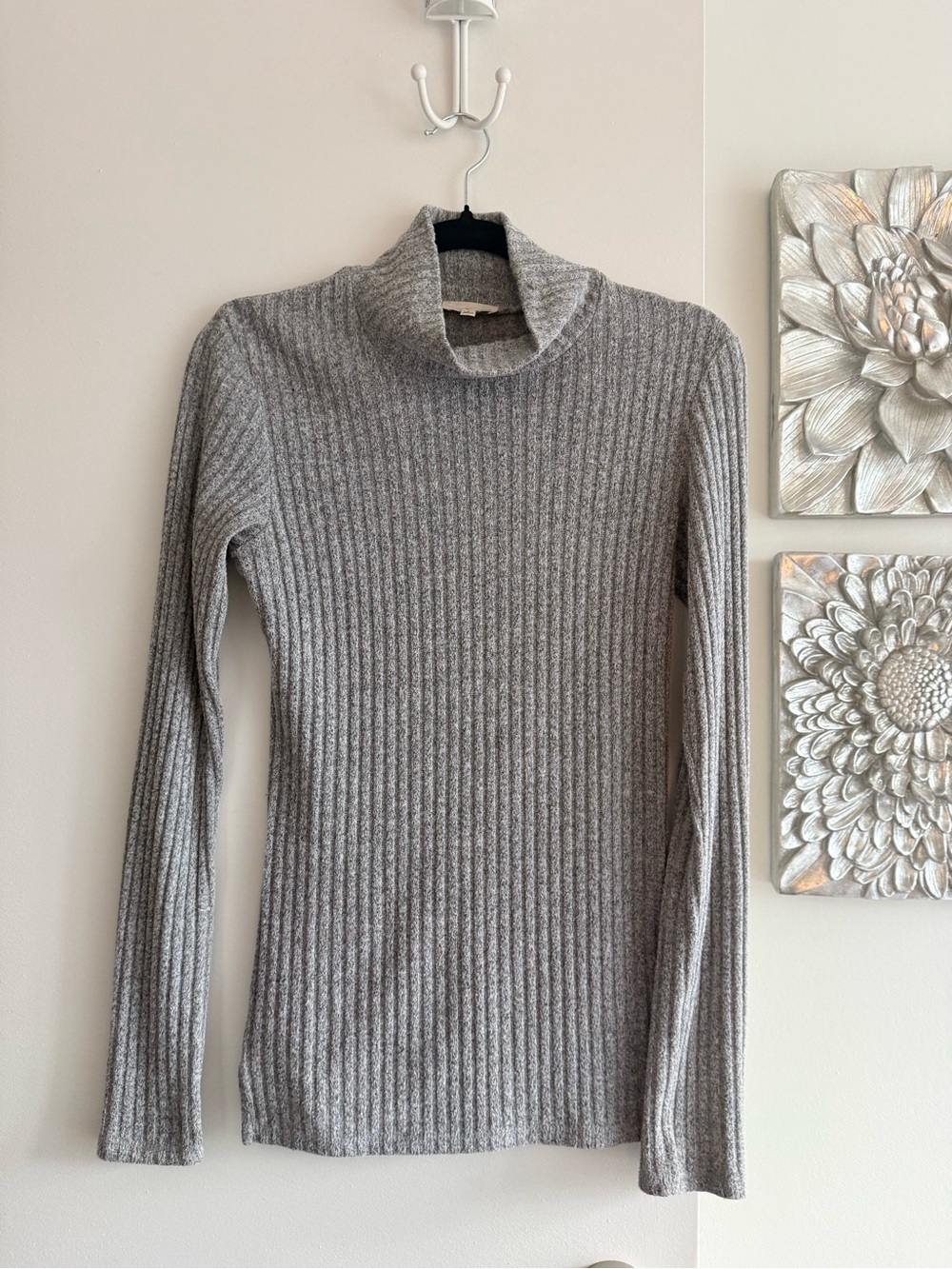 WILFRED FREE (ARITZIA) Thick Ribbed Turtleneck